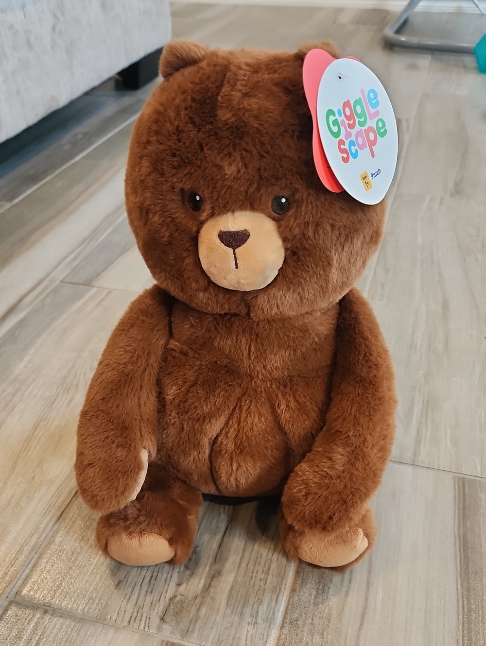 NWT Giggle Scape Sitting Brown Bear Plush